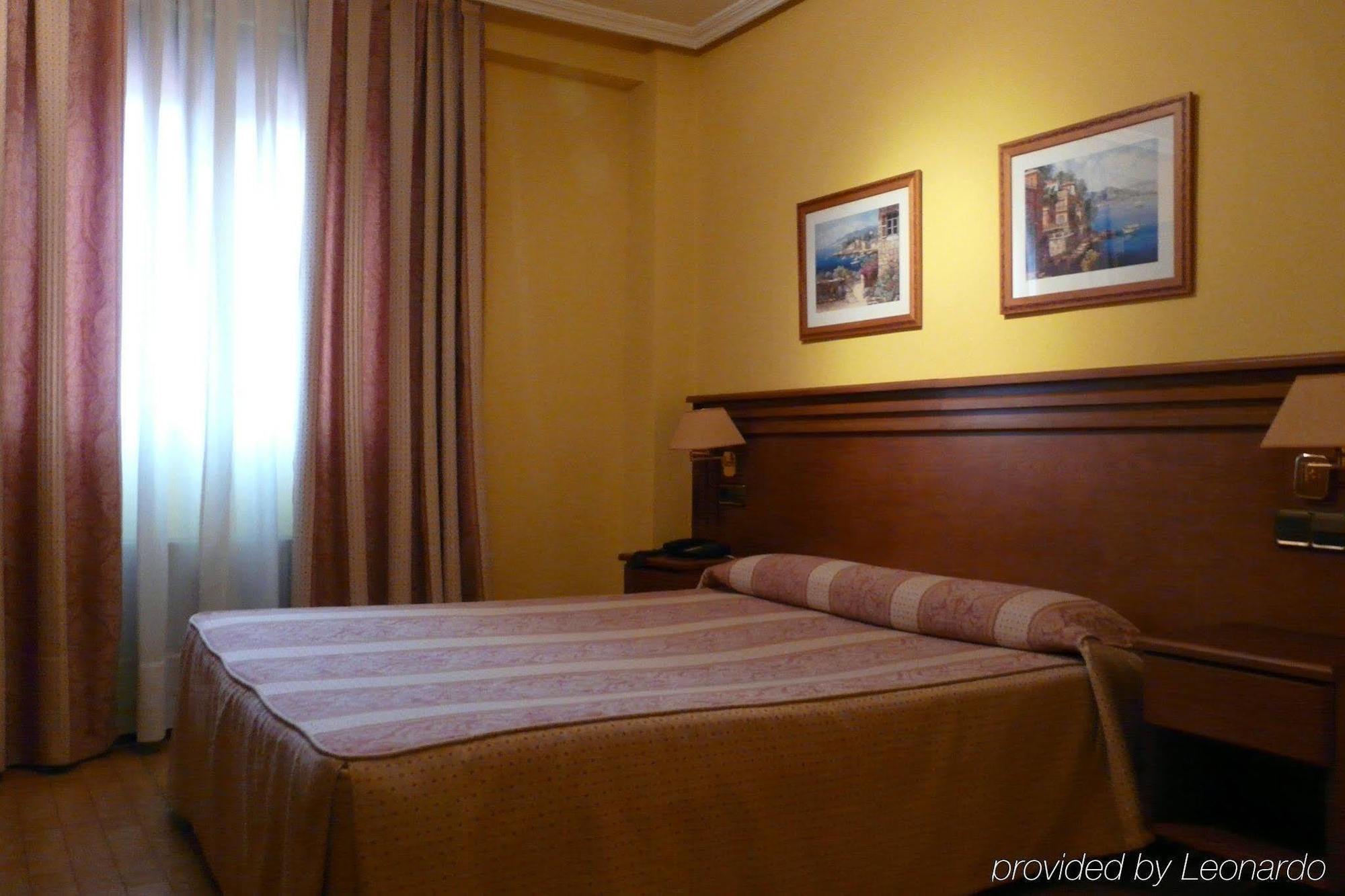 Hotel Idh Angel Oviedo Exterior foto